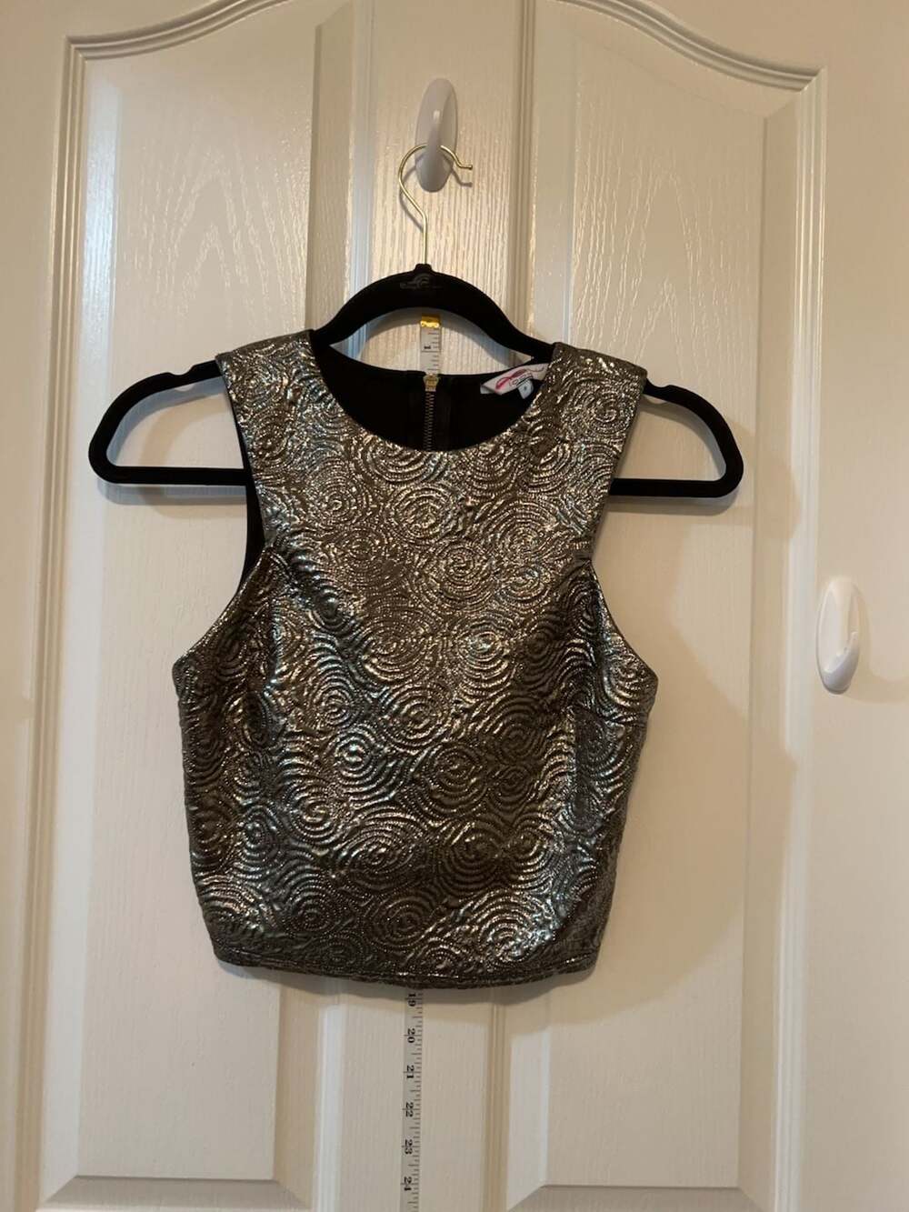 New Look Vintage Metallic Rose-Like Swirl pattern 00s party club Top Size 8